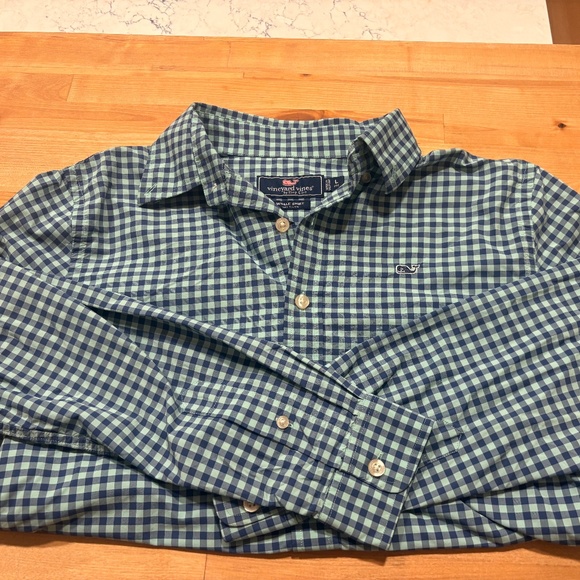 Vineyard Vines Boys' Gingham Plaid Button-Down Shirt – Size L (16) - Picture 6 of 6